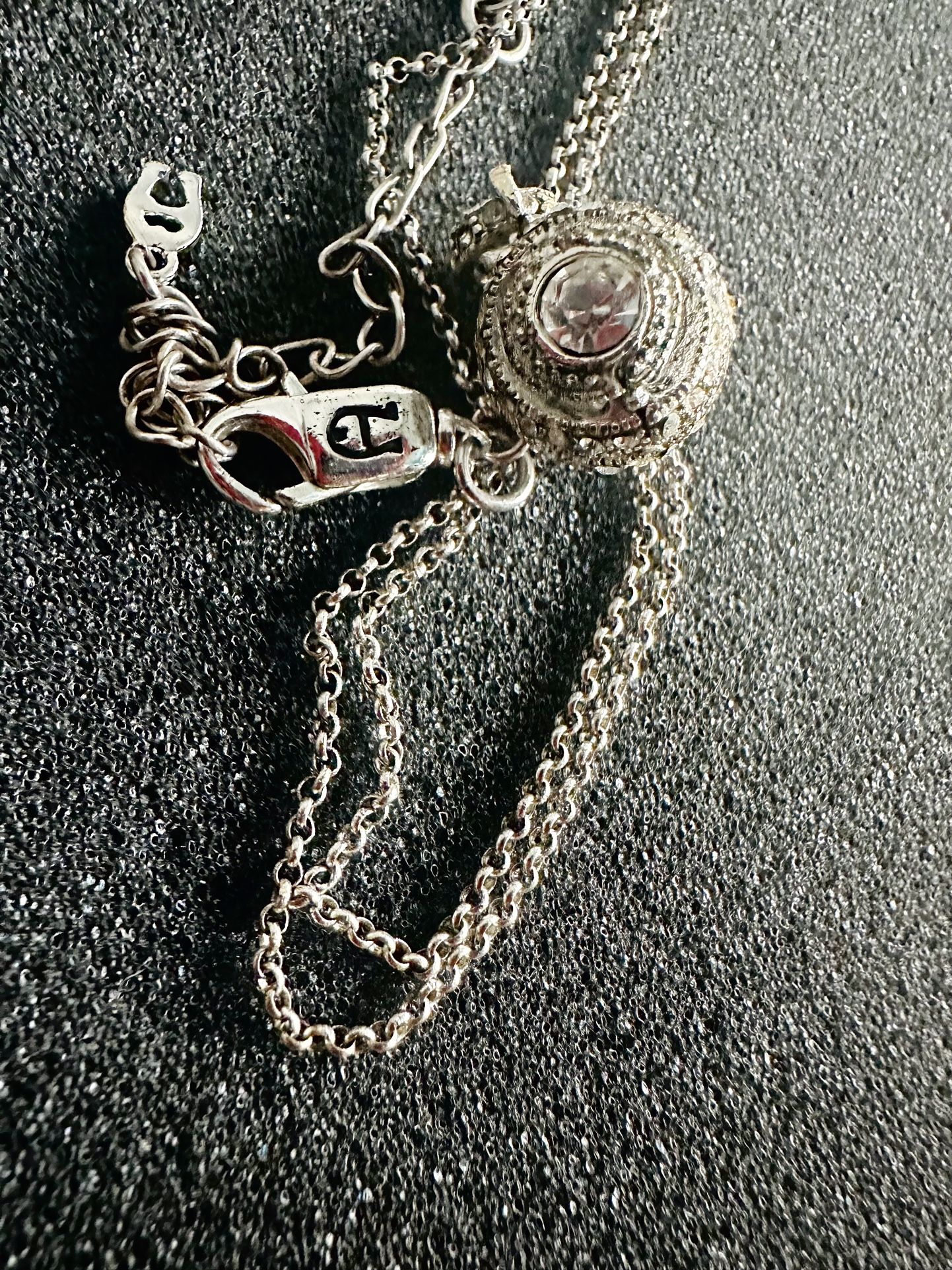 Etienne Aigner: Necklace