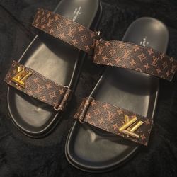 Louis Vuttion Sandal