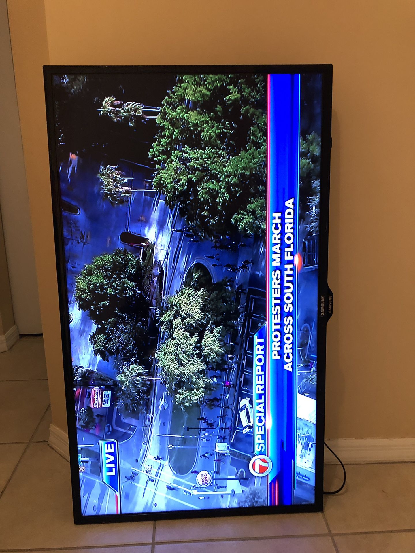 Samsung 46” LED FullHD TV