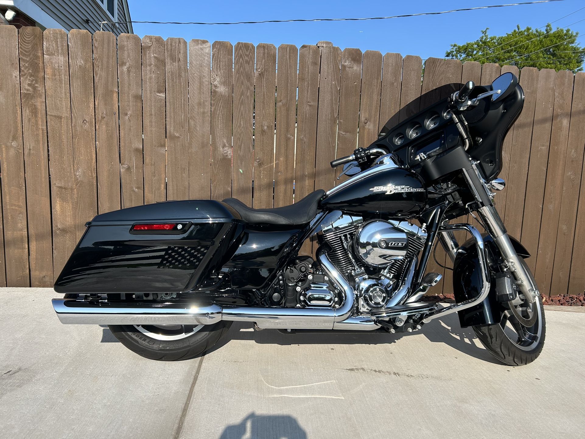 2014 Harley Davidson Street Glide FLHX