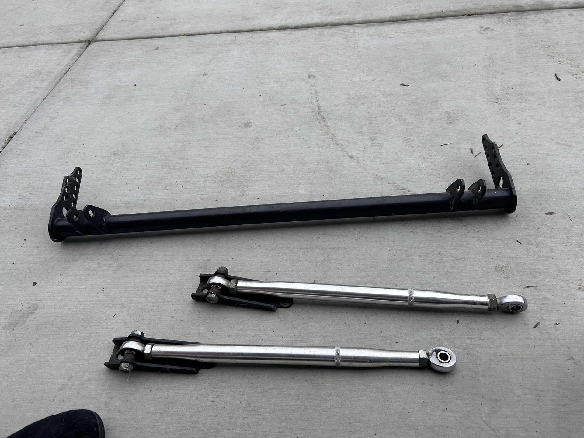 Traction Bar Setup Off Of 98 Civic for Sale in Carlsbad, CA OfferUp