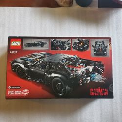 LEGO Technic THE BATMAN - BATMOBILE 42127