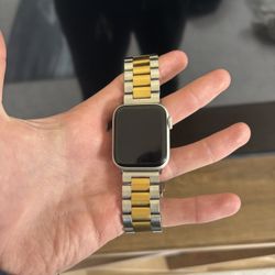 Apple Watch Series 5 40MM silver 