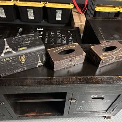 Paris Antique Box With Two Tissue Boxes 