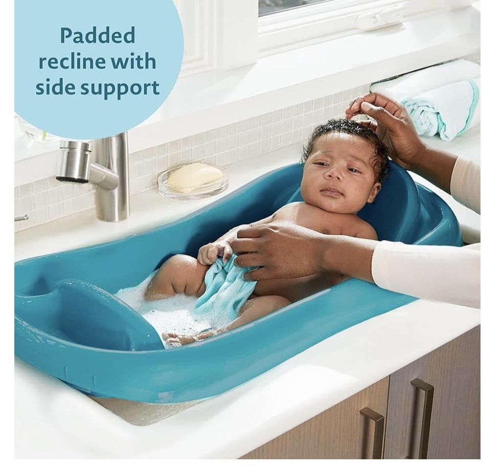 (Used) Retails For $23 - Bath Tub - Convertible 2-in-1