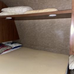 2016 Jayce Camper body Tt  model 245