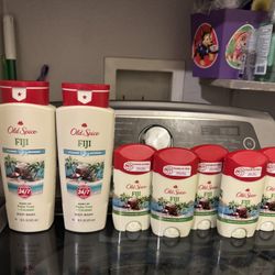 Brand New Old Spice Bundle All For ($30)(Cash Only)(price Is Firm) Retail For Deodorant Is $43.34 with Tax at Walmart