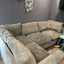Grey Sectional Couch ( no middle attachment section)