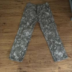 camo cargo