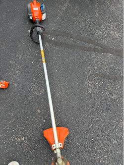 Husqvarna Gas Weed Trimmer
