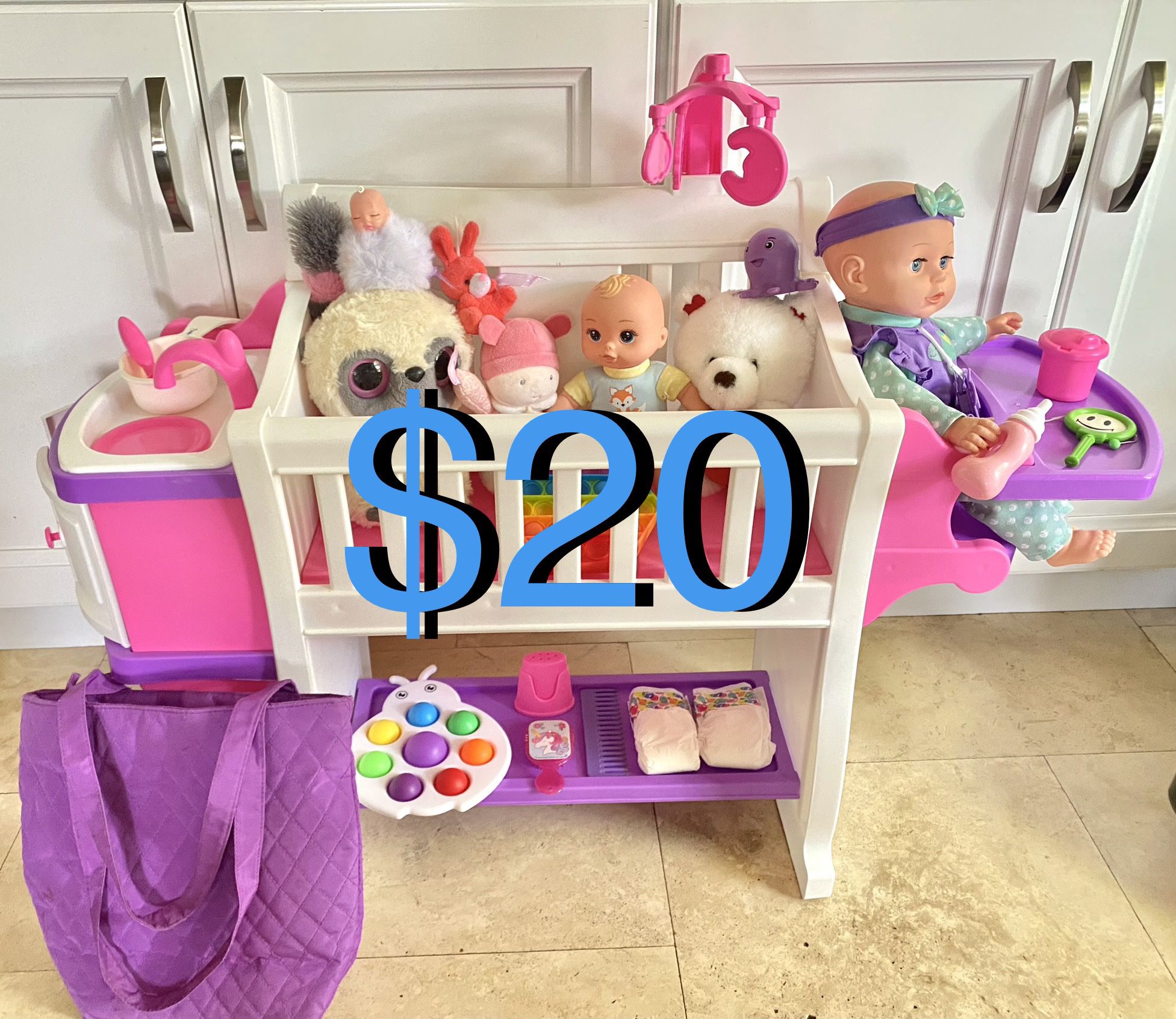 $20 Baby Dolls And Crib Play Pretend toys & plushies 
