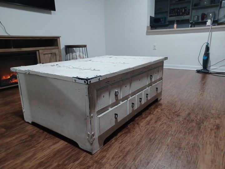 COFFEE TABLE