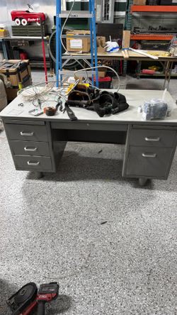 Tanker Desk Steel