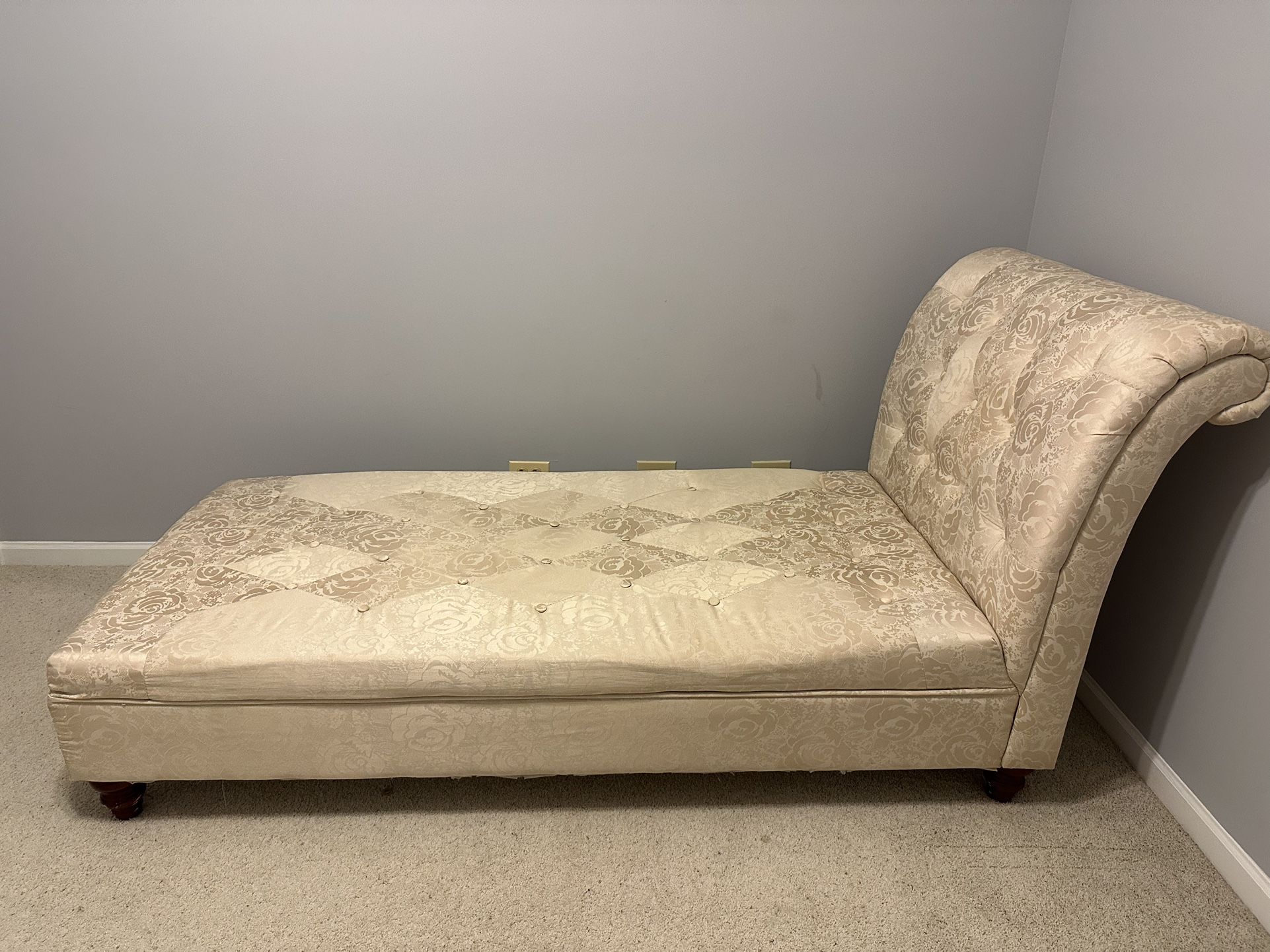 Elegant Chaise Lounge - 80”x33”x34”