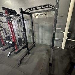 Vesta Fitness Half Rack 1000 | Adjustable Bench | 260lb Bumpers Weights | 7ft Olympic Bar | Fitness | Gym Equipment | FREE DELIVERY 🚚 