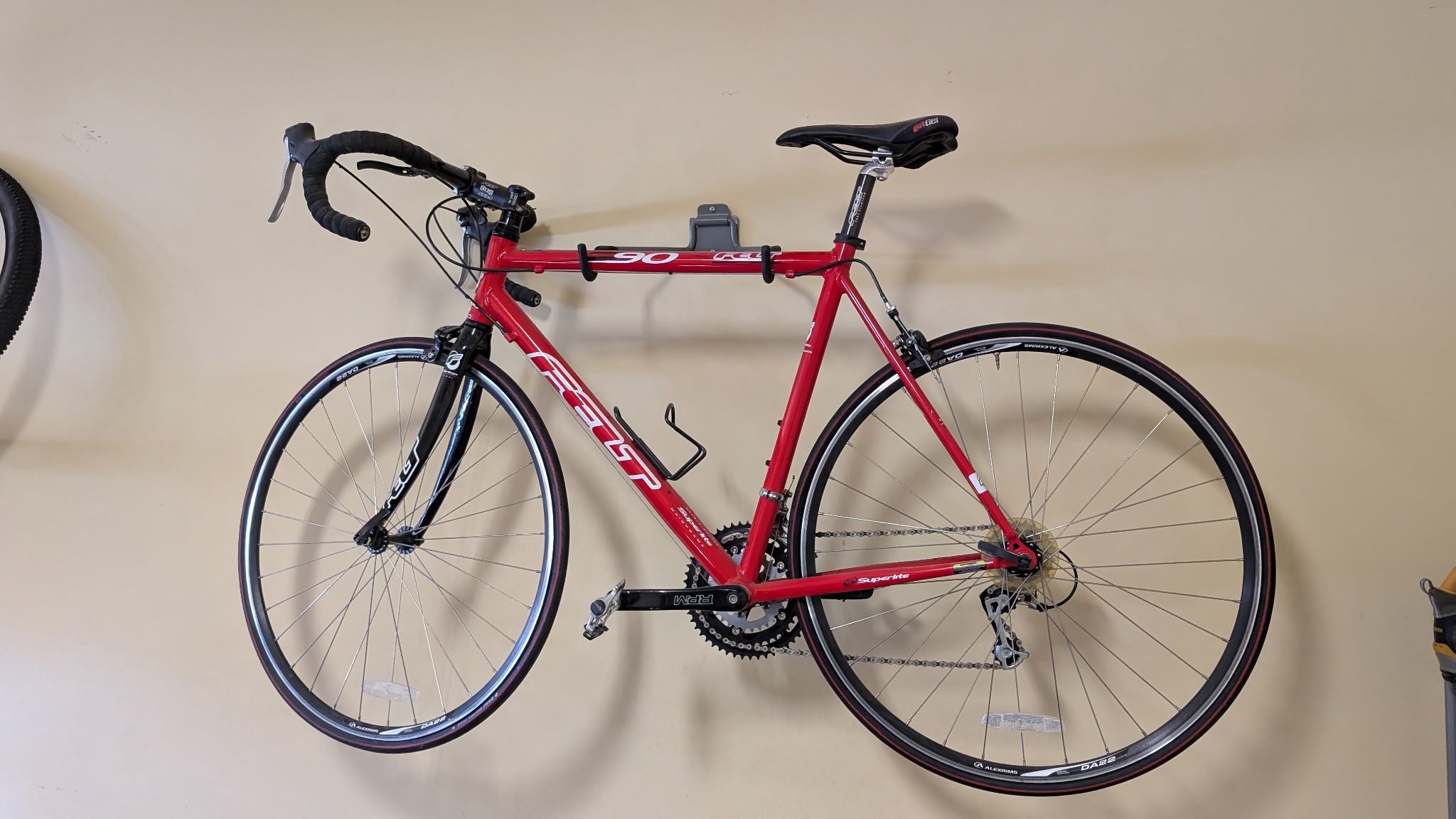 Felt F90 Road Bike 56 cm 3x8 speed Shimano Sora Red