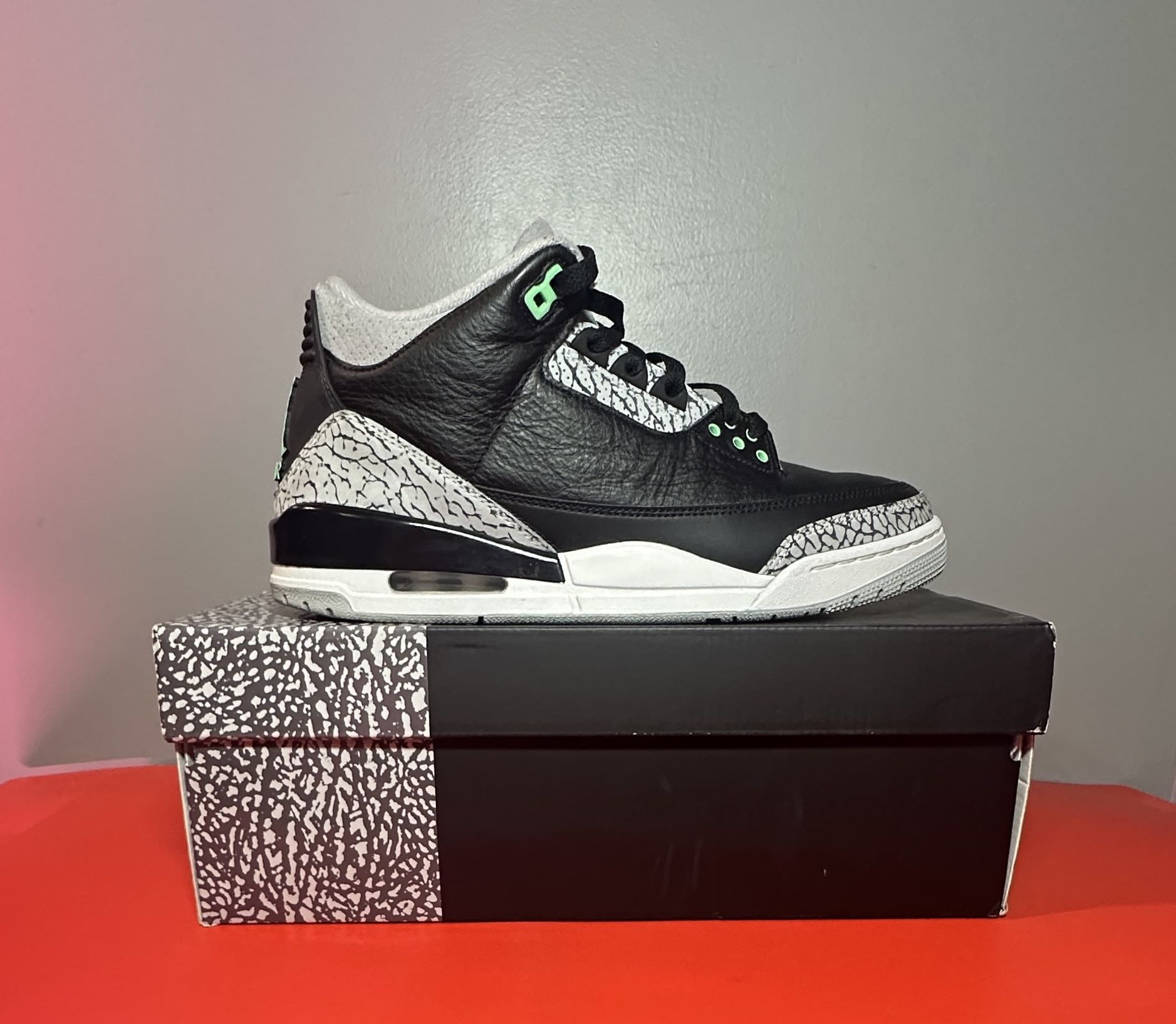 Size 9.5 - Air Jordan 3 Retro Green Glow