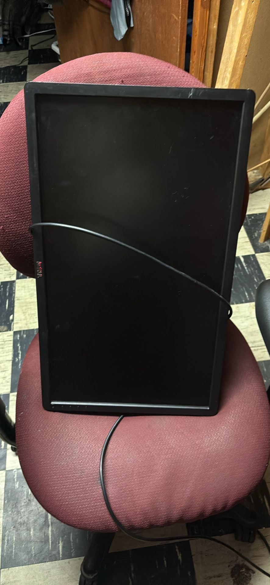 Pc Monitor Make Offer