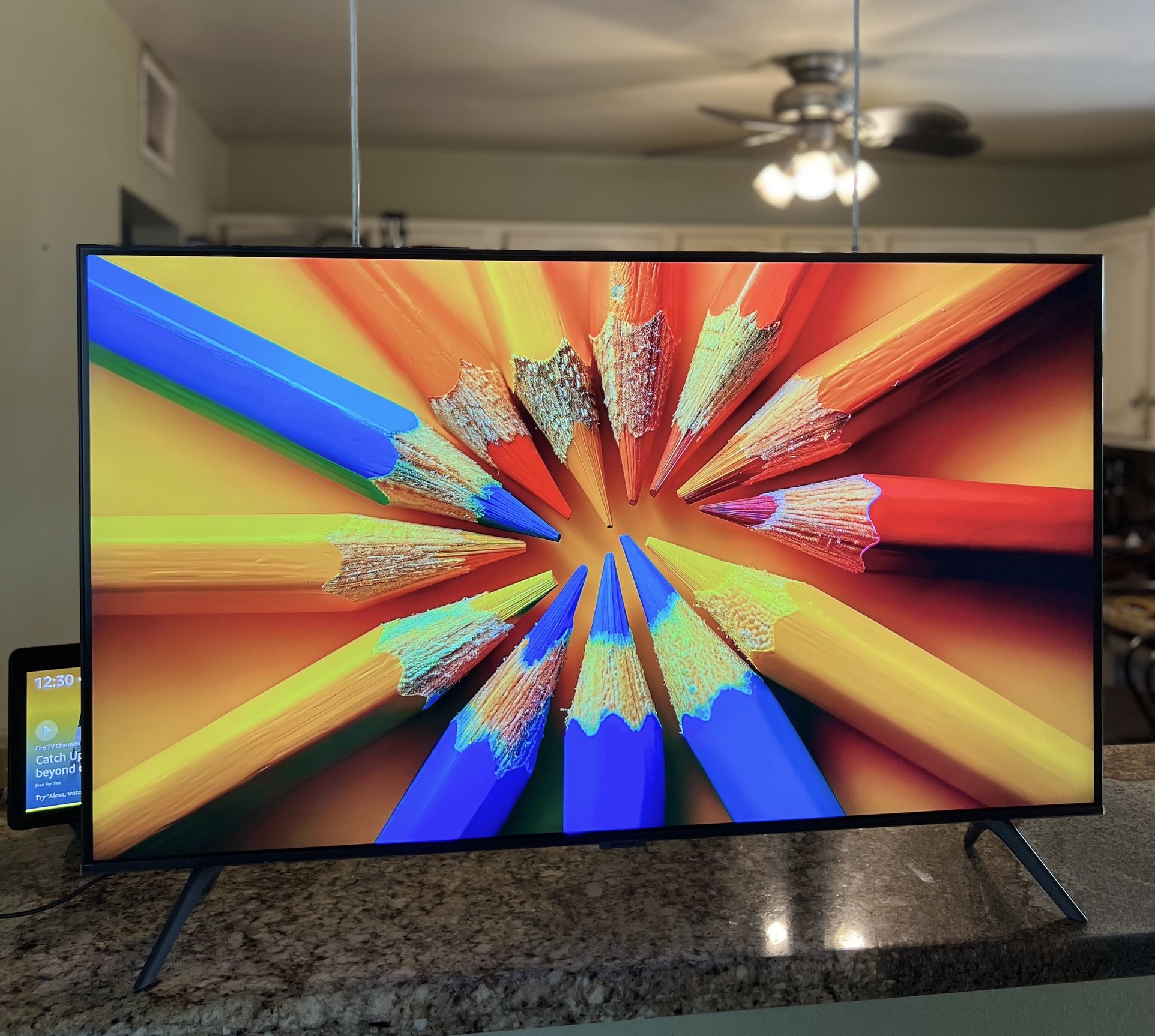 LG 43 Inch Class UQ7070 ZUD series LED 4K UHD Smart webOS Year 2024