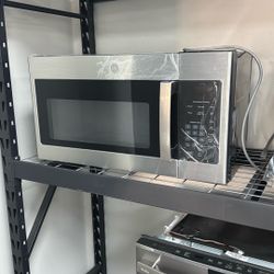 GE Microwave Over The Range 