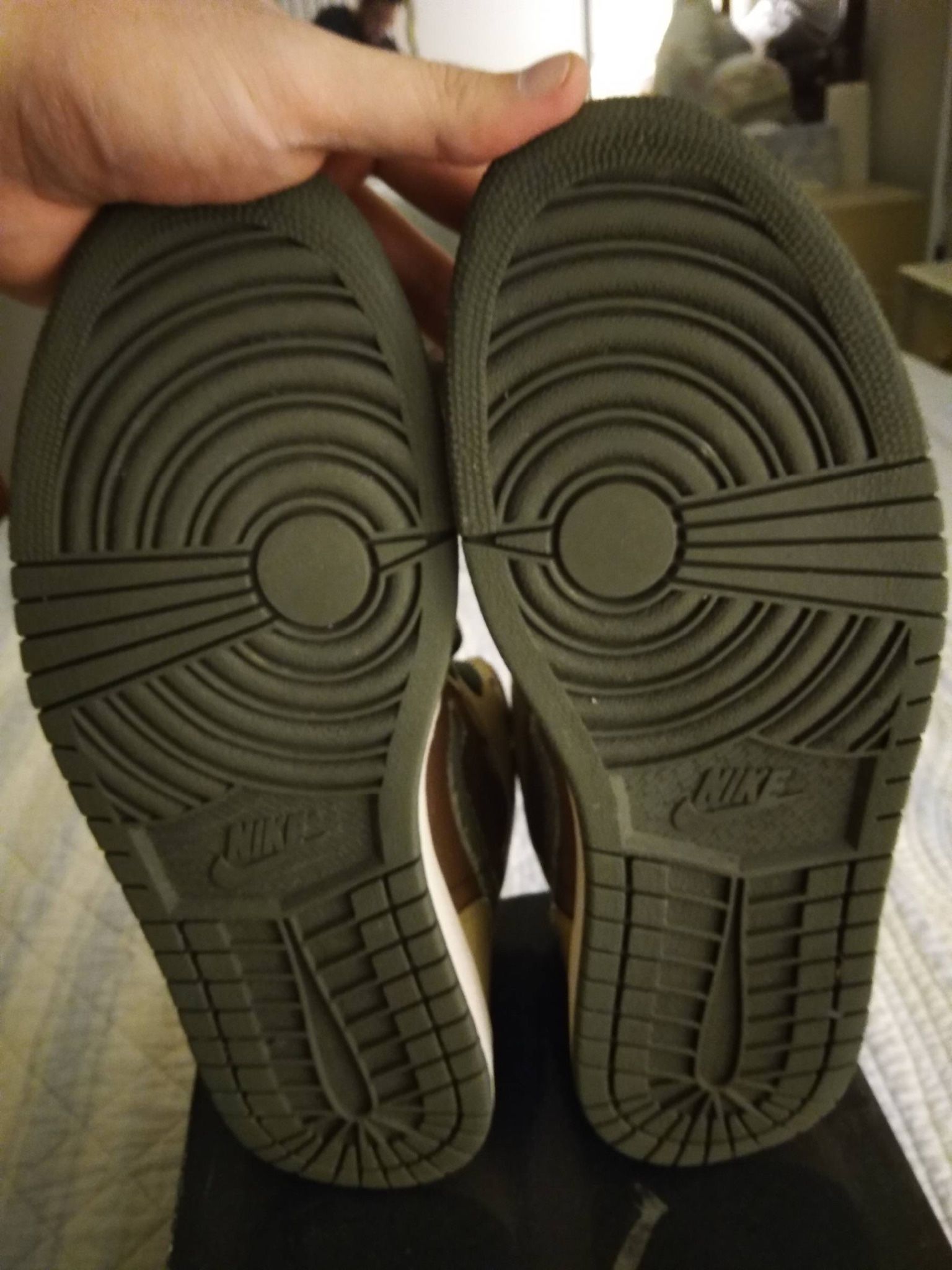 Air Jordan 1 Retro Clothing