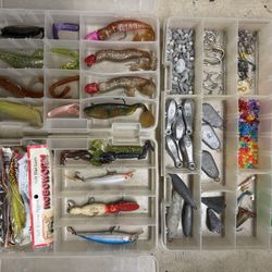 Fishing boxes with great fishing items And Weights