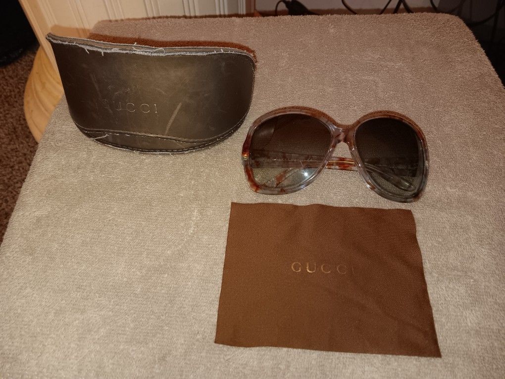 Women's Gucci Sunglasses 