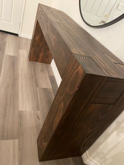 Console Table – Modern Entryway Table