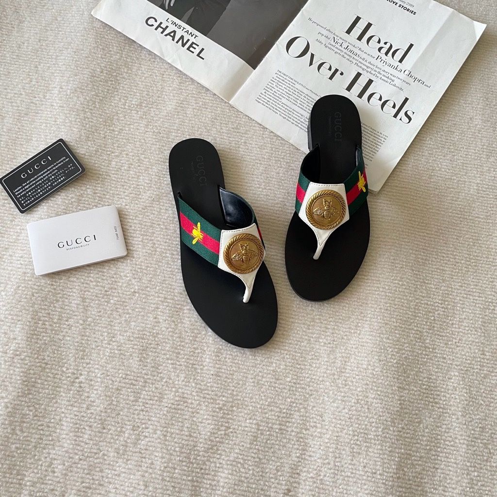 Little bee embroidery clip foot flip-flops