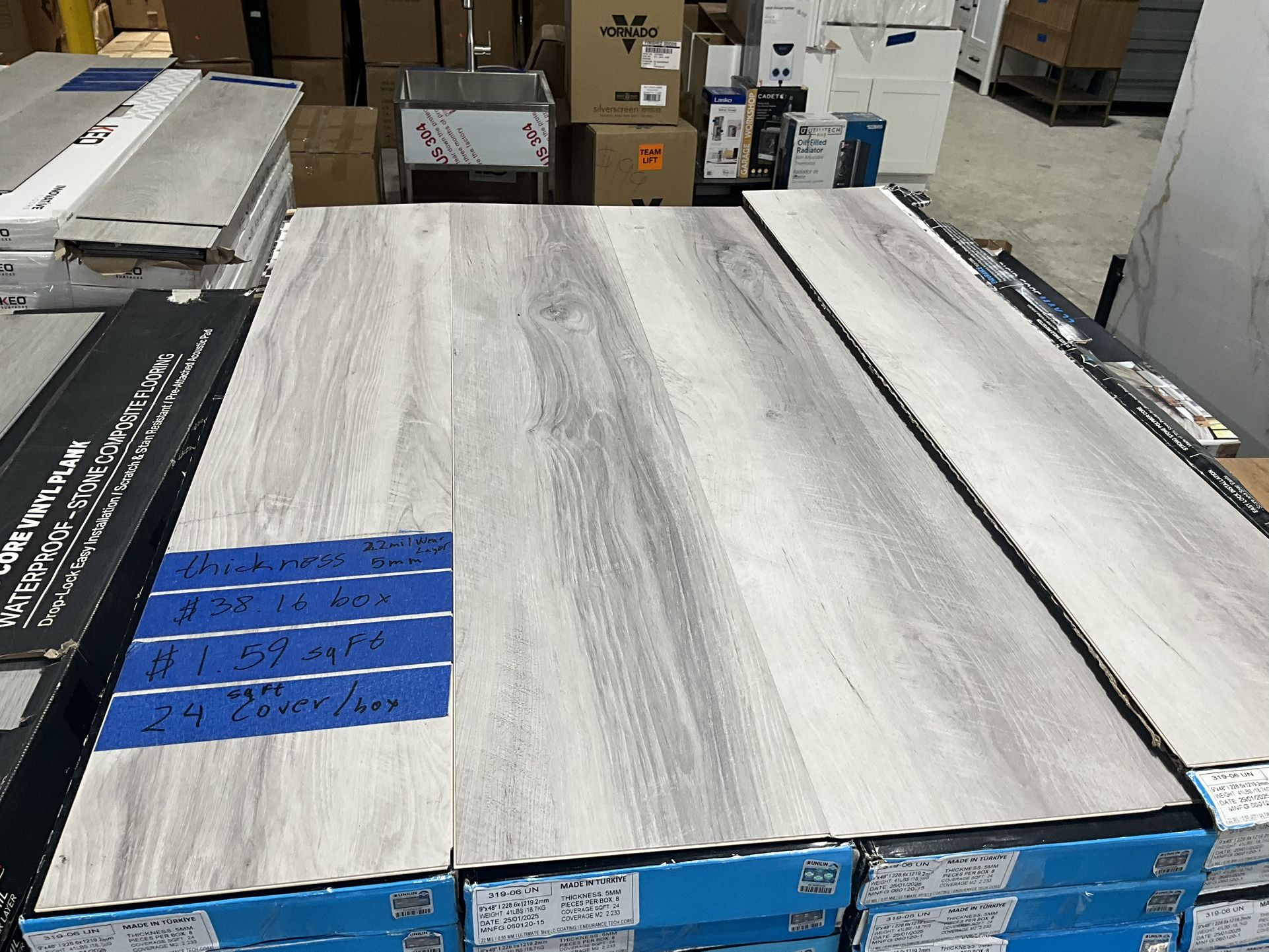 ‼️1st Quality Luxury Vinyl‼️ 😯 $1.59 / sqft😯 📍24 sqft/box📍 THICKNESS: 5 mm (with 1mm high density IXPE pad) PROTECTION: Ultimate Shield Scratch