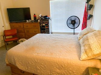 Queen Chest Bed Frame & Dresser Set - Oak $500