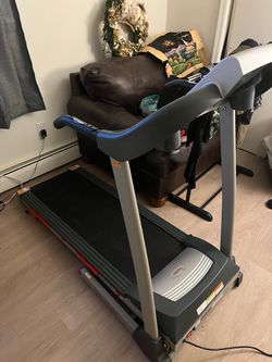 Sunny Health & Fitness Treadmill