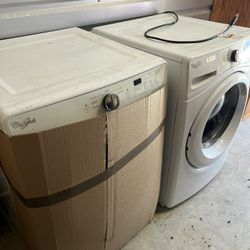 Whirlpool Washer/ Dryer Set