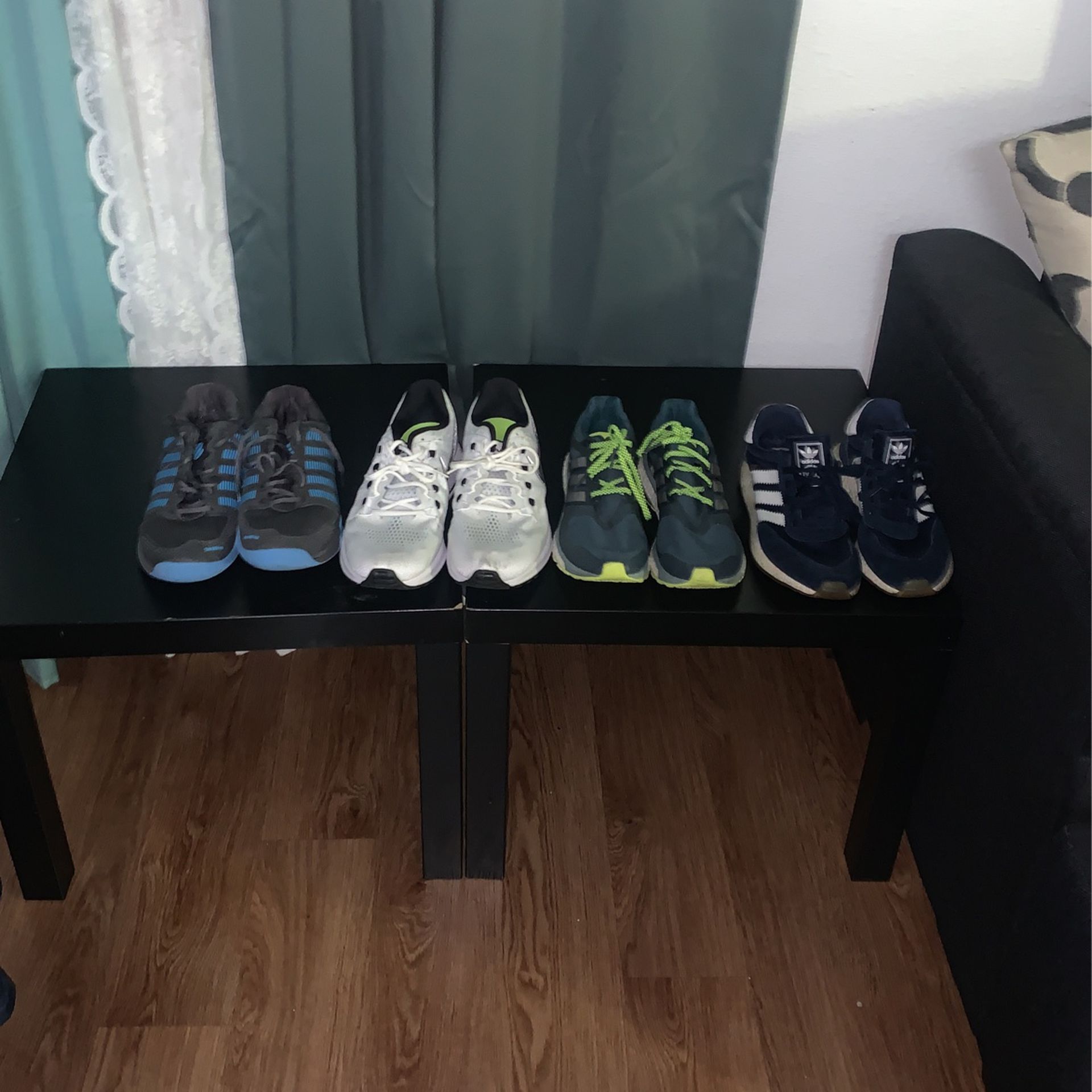 4 Pairs Of Shoes