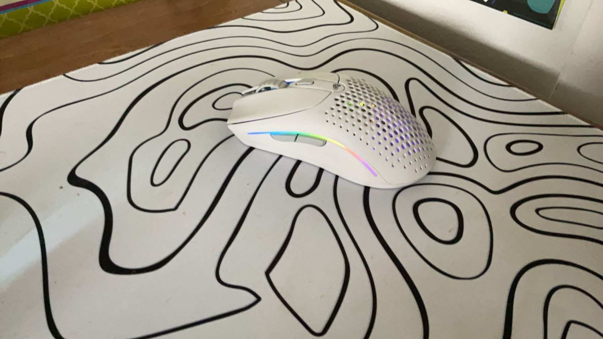 Glorious Model O 2 Wireless