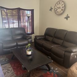 Leather Reclining Sofa And Loveseat ,plus Matching Recliner 