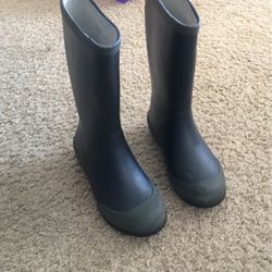 Boys Navy Rain boots Size 2