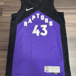Nike Toronto Raptors Pascal Siakam #43 Earned Edition Swingman Jersey 40 Small