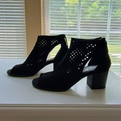 Dirty Laundry Black Suede Peep Toe Zip Up Shoe Bootie Size 8 Medium