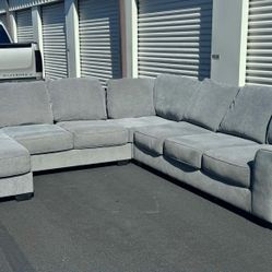 Gray Ashleys Furniture Sectional(WILL DELIVER)