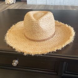 Women’s Chicos straw Hat Fringe