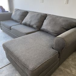 Sectional Sleeper Sofa With Memory Foam Mattress/moving/ Can Have It Delivered For Free