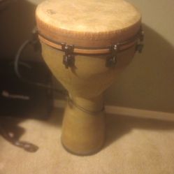 Remo Djembae Drum