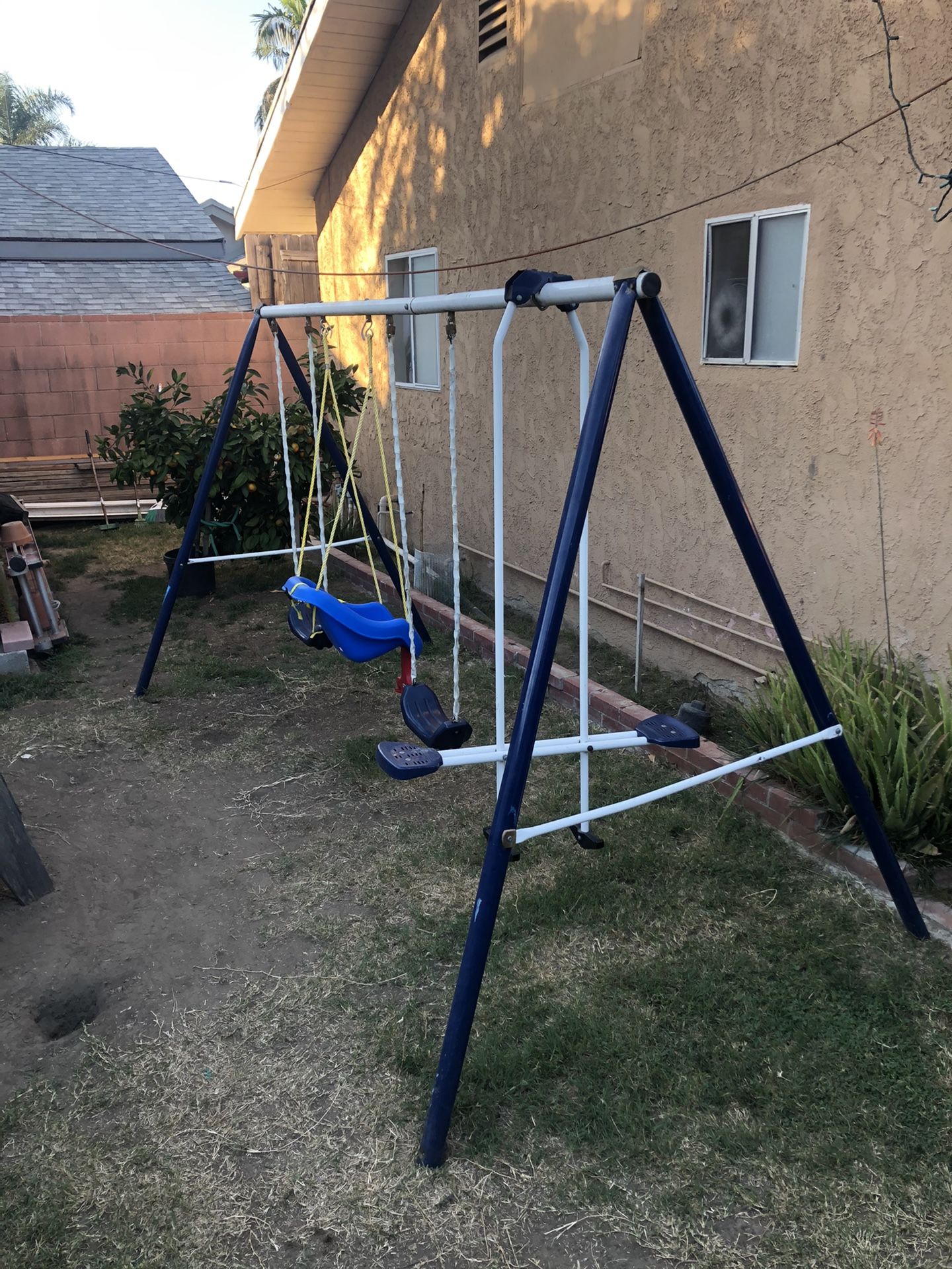 Swing set