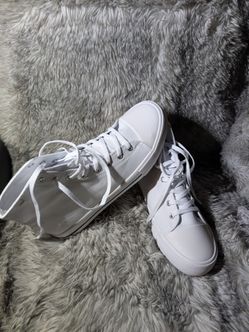 Lugz white sneakers