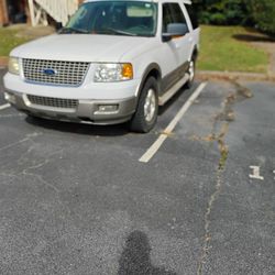 2004 Ford Expedition