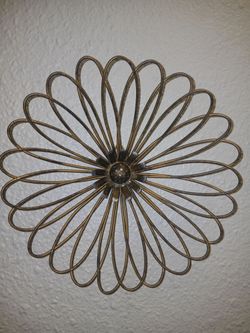 Vintage Metal Flower Wall hanging 8" around