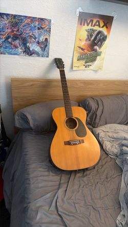 Lotus guitar