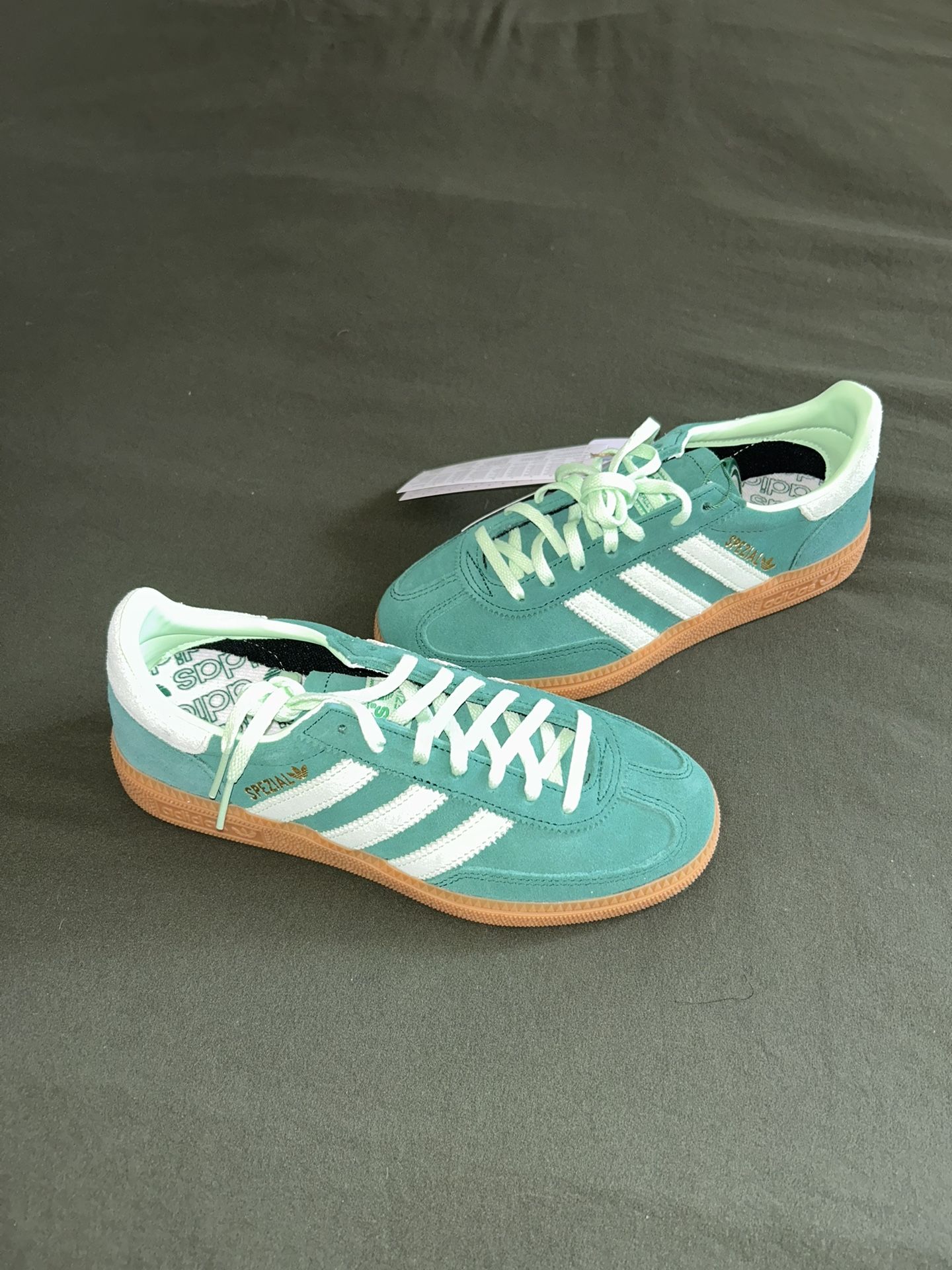 Size 5.5 BRAND NEW Adidas Handball Spezial Collegiate Green Semi Green Spark (WOMEN’S)