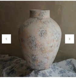 Venus handcrafted tall Stoneware Vase, 11.8" h
